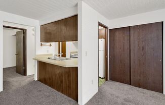 1 bed, 1 bath, 600 sqft, $1,450, Unit 348