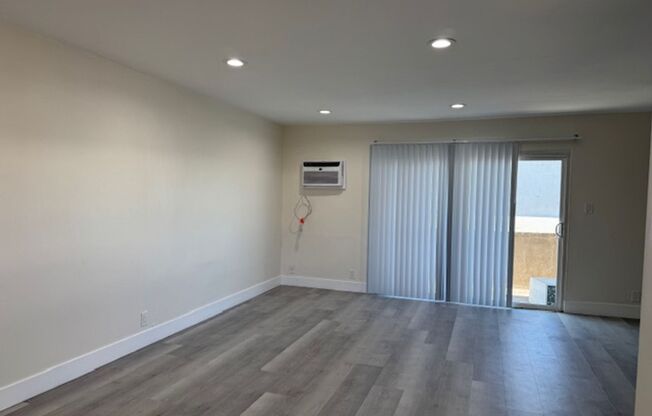 (6150) Montana Gardens Apartments