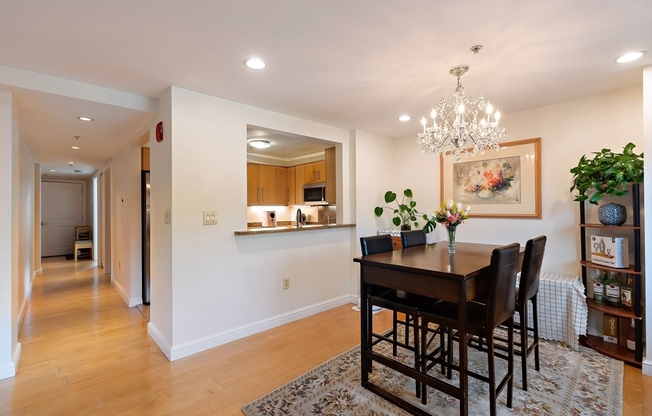 2 beds, 2 baths, 1,187 sqft, $5,800, Unit 304