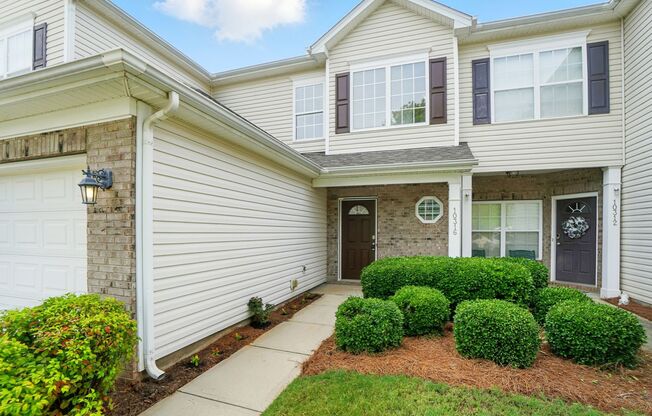 Move-In Ready Townhome in Pineville – Quiet Cul-de-Sac!