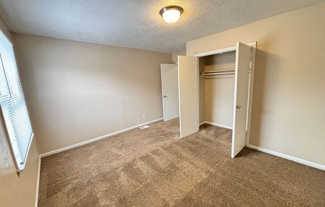 1 bed, 1 bath, 580 sqft, $1,140, Unit 2009-03