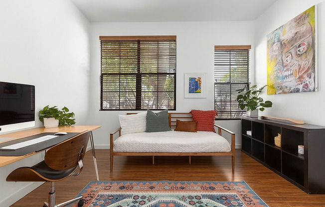 Modern Live/Work Loft In Sought After Depot Walk Community