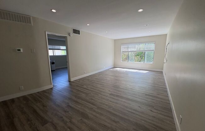 Peerless Apartments
