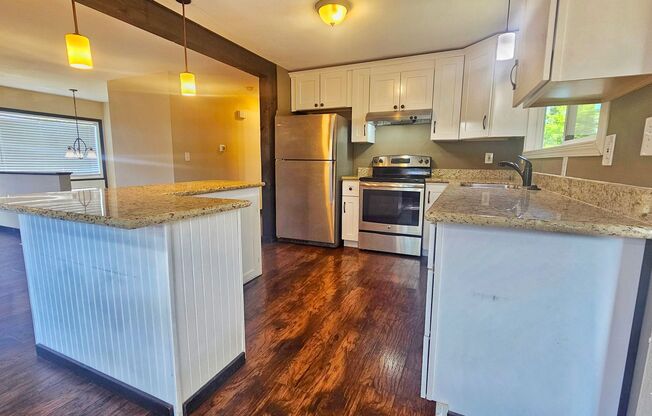 3 Bed, 2 Bath 2 Story Home in Sought After Newcastle