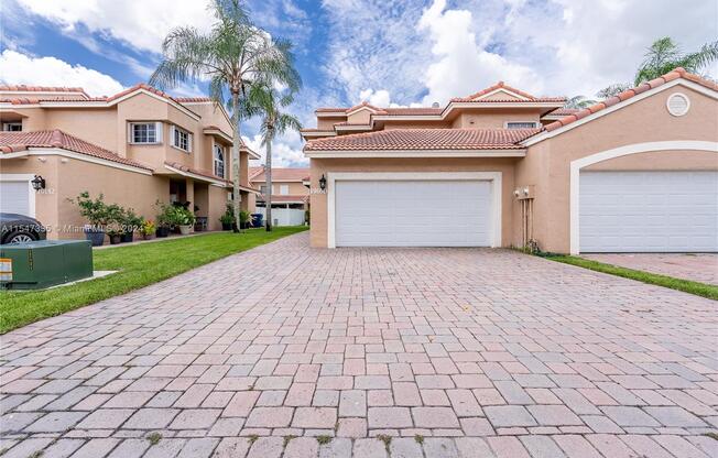 19160 NORTHWEST 82 CIR CT