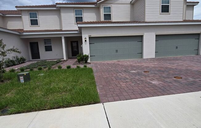 Move-In Ready!! Newly Constructed Spacious Home 3 Bedrooms 2 Bath!!