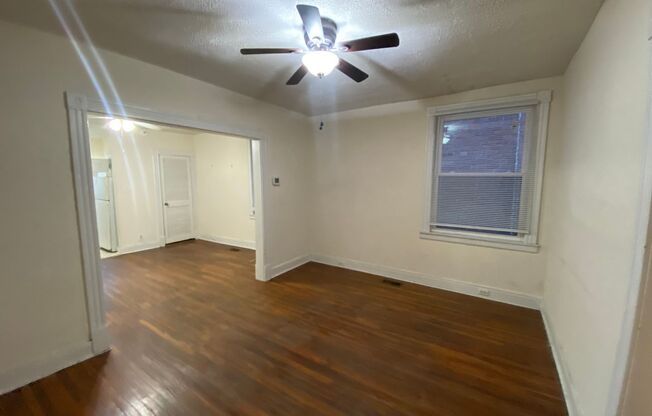Ellwood Ave. 3157