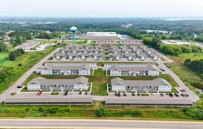 3 beds, 2 baths, 1,165 sqft, $1,490, Unit SH 1200-208