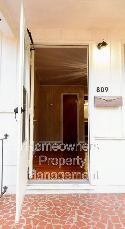 809 MINURVA CT