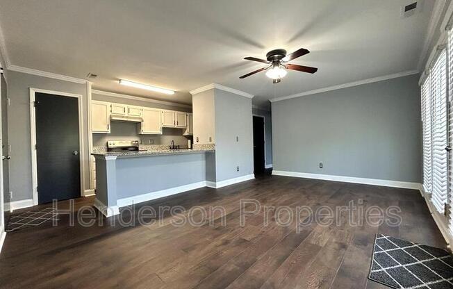6125 MDW ROSE LN