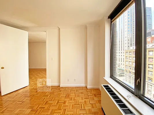 Studio, 1 bath, $7,700, Unit 25B