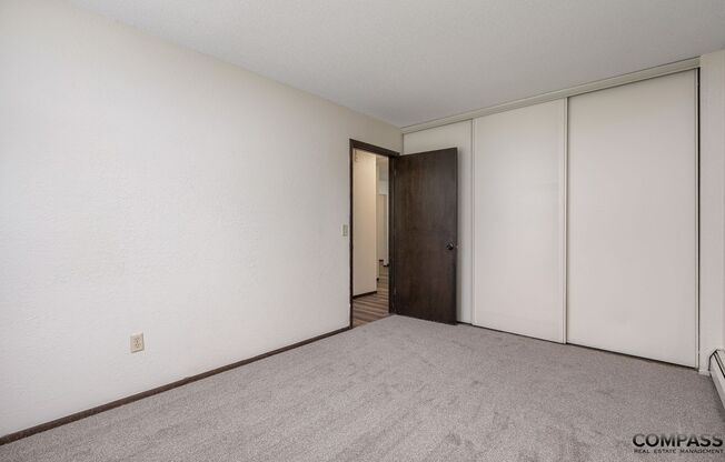 3 beds, 2 baths, 1,209 sqft, $1,295, Unit 2215-315
