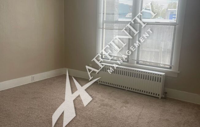 1 bed, 1 bath, 700 sqft, $1,450, Unit 101