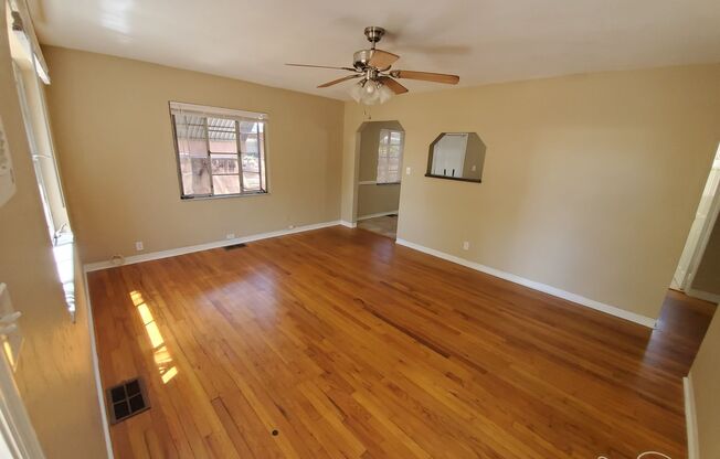 2 beds, 1 bath, $1,775