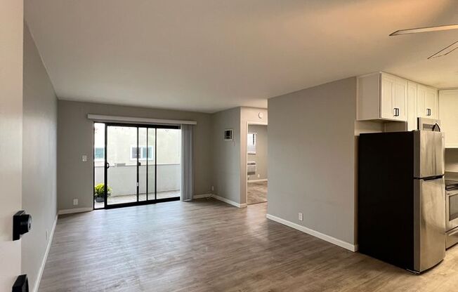 1 bed, 1 bath, 700 sqft, $3,095, Unit Unit 16