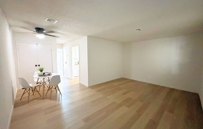 1 bed, 1 bath, 616 sqft, $850, Unit 52
