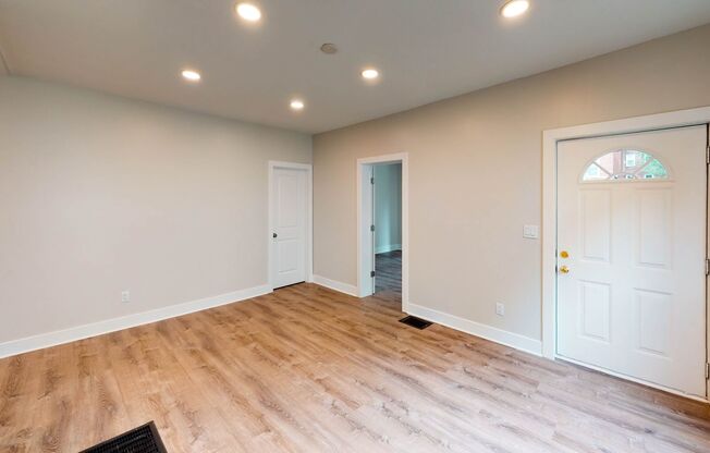 Beautiful 4BD Behind Yale Campus!