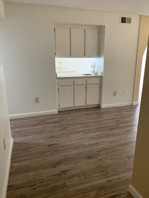 2 beds, 2 baths, 1,040 sqft, $1,610, Unit 152