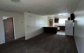 2 beds, 1 bath, 780 sqft, $1,150, Unit #D