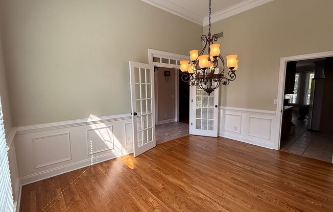 This beautiful brick home is located in Villa Rica and includes 6 bedrooms and 4.5 bath!