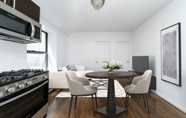 879 DEKALB AVE