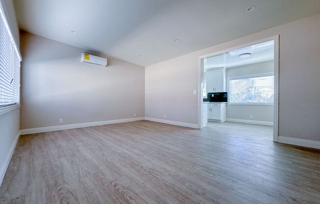 619 S. Chapel Avenue