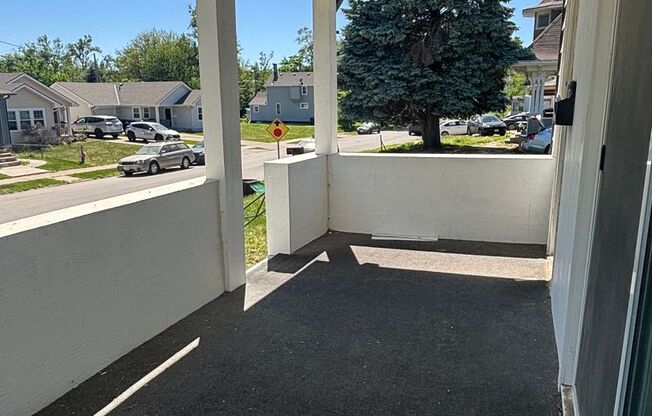 5br/2ba home minutes from I-80 Access!