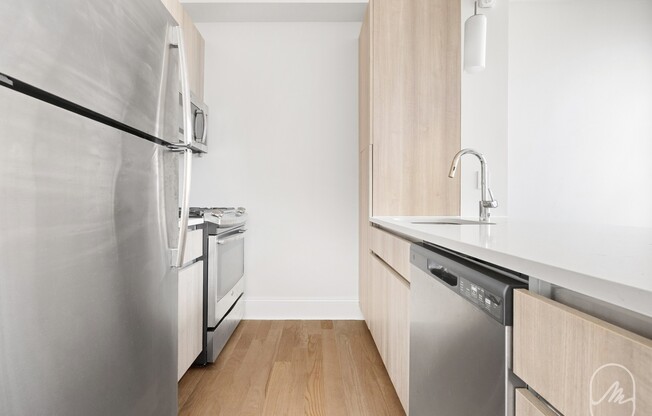 1 bed, 1 bath, $5,500, Unit 25N