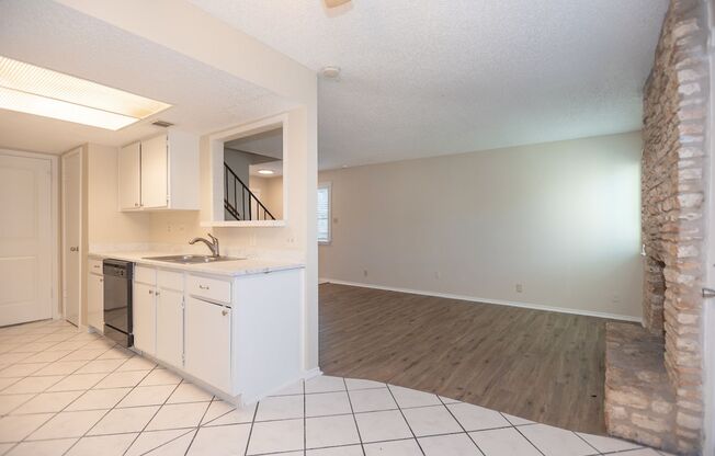 921 CHISHOLM CV