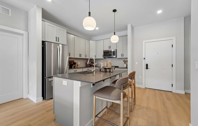 2 beds, 2 baths, 994 sqft, $2,874, Unit 1451
