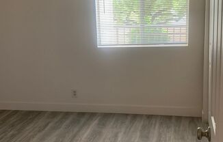 2 beds, 1 bath, $1,400