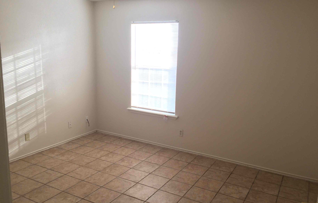 7611 OAK CHASE