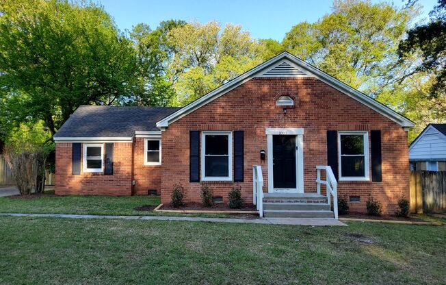 Spacious 3-Bedroom, 1-Bath Home for Rent!
