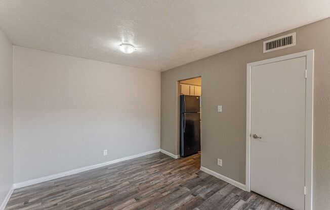 2 beds, 1.5 baths, 967 sqft, $1,395, Unit 259