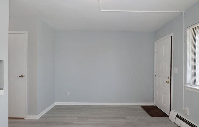 14 ELMWOOD PARK DR