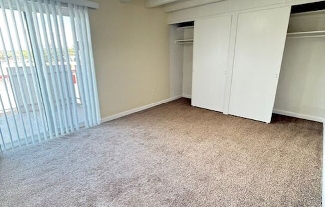 1 bed, 1 bath, 650 sqft, $900, Unit 105