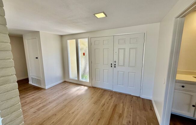 Spacious 4 bedroom 2 bath home located in Rancho Bernardo!