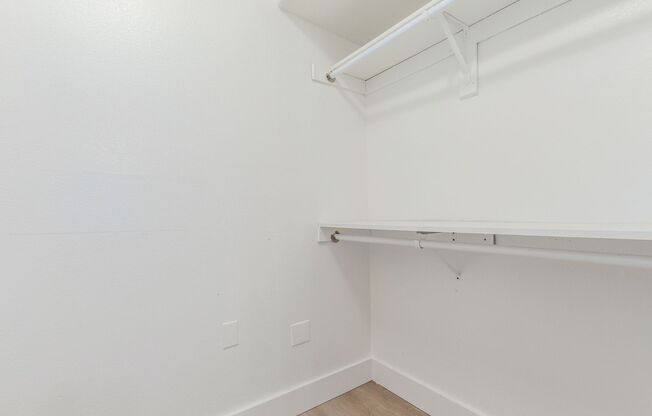 2 beds, 2 baths, $1,995, Unit # 311