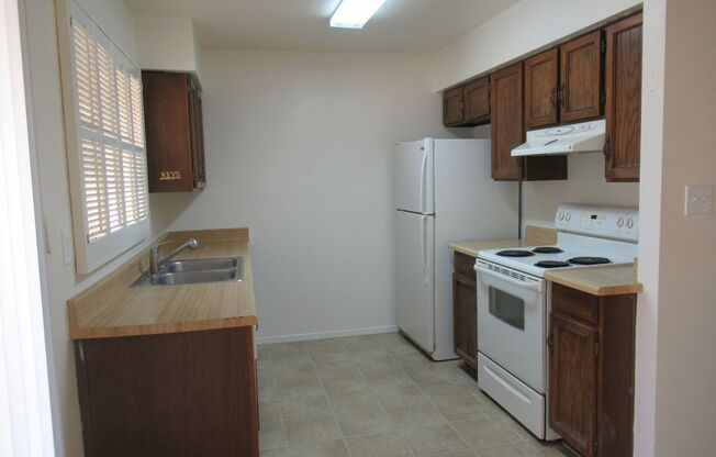 2 beds, 1 bath, $1,500