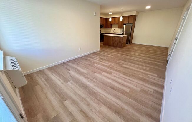 2 beds, 1 bath, $1,910, Unit E204