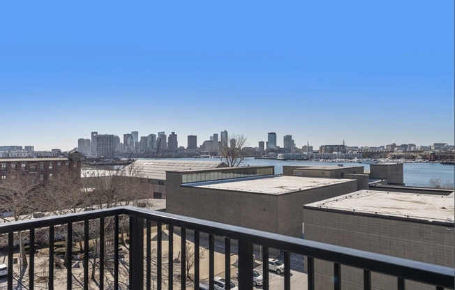 2 beds, 2 baths, 944 sqft, $4,500, Unit 610