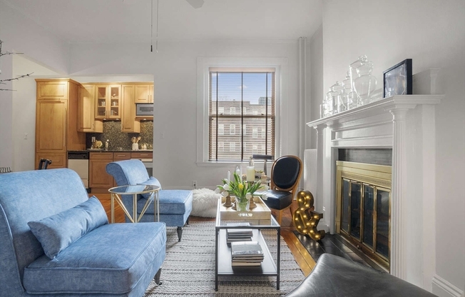 30 Peterborough St Apt B