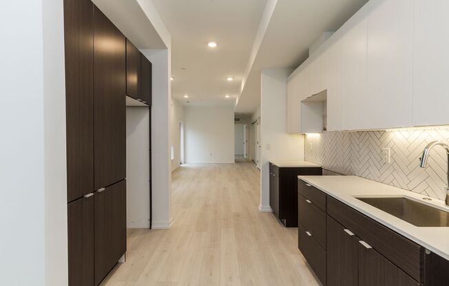 2 beds, 2 baths, 820 sqft, $1,595, Unit 1247 - C