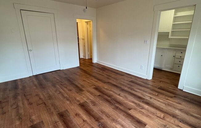 Glen Ellen Apartments