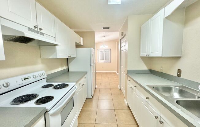 1 bed, 1 bath, $1,150, Unit 281