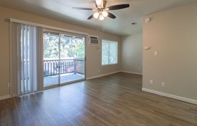 Riverbend Apartments | Park-Like Community Near Downtown Sacramento