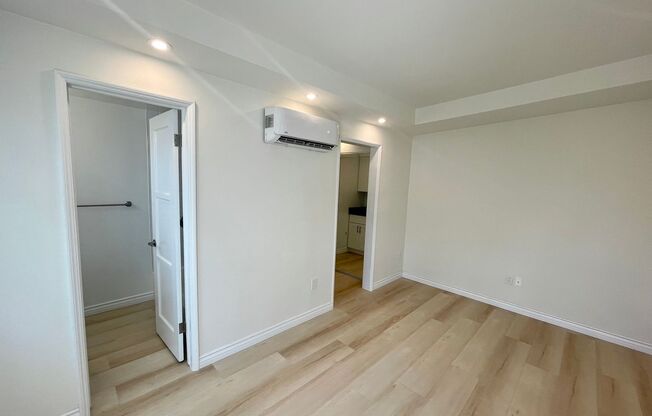 Studio, 1 bath, 261 sqft, $1,625, Unit 0218-58