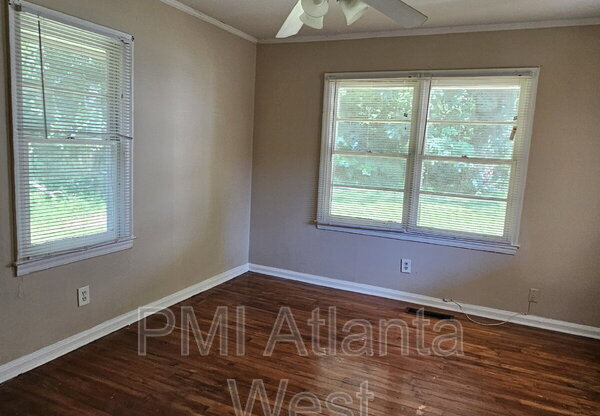 418 THAXTON DR SOUTH EAST