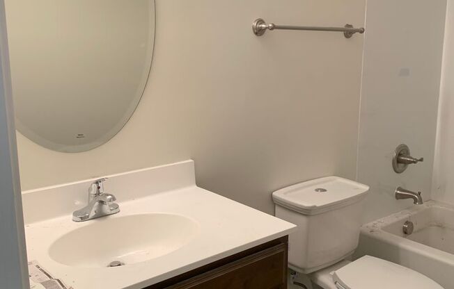 1 bed, 1 bath, 500 sqft, $895, Unit 114