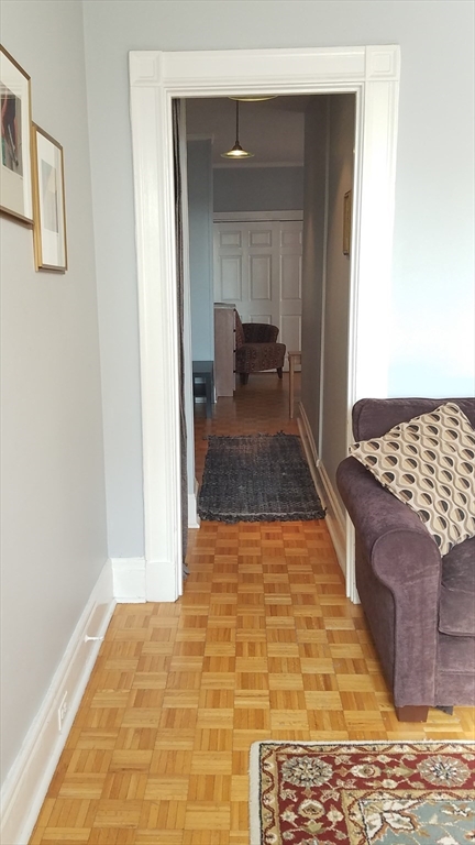 1 bed, 1 bath, 563 sqft, $3,300, Unit 9N